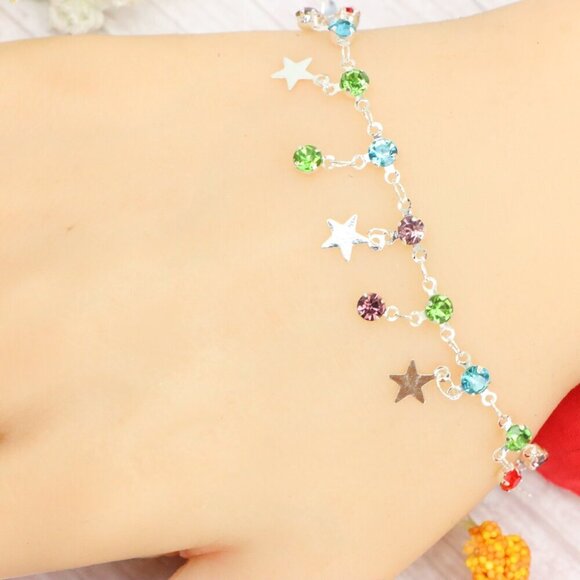 "Trendy Handmade Bracelet – A Thoughtful Gift for Girls & Women | UNVRC1215 - Picture 10 of 10